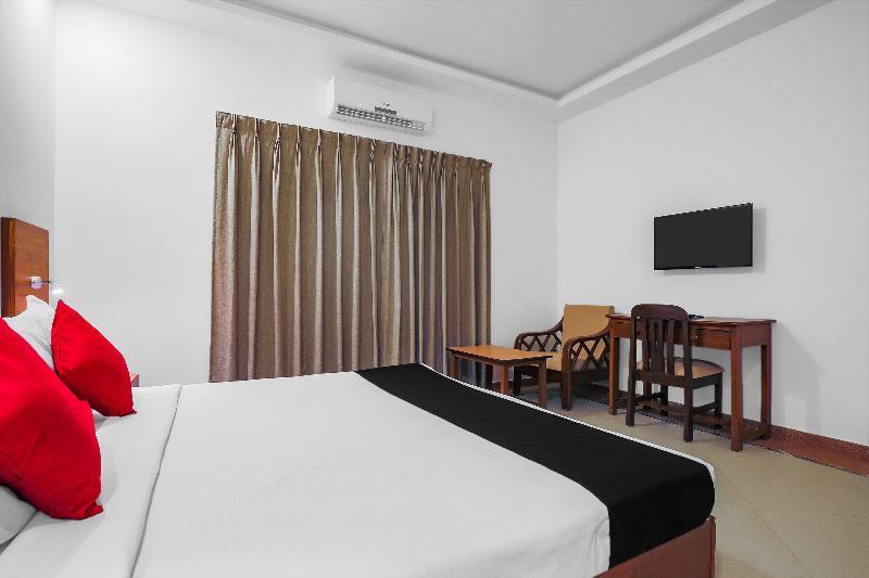 Hotel Capital O 9756 Era Hidden Paradise